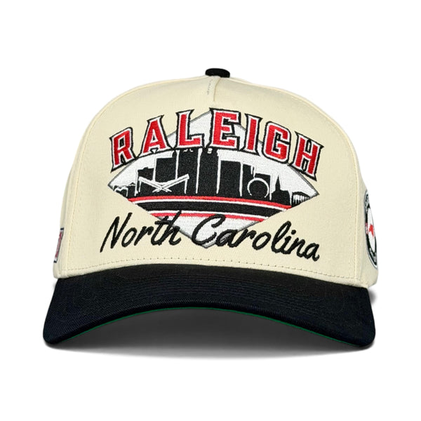Raleigh Snapback - The Oak (Cream/Black)
