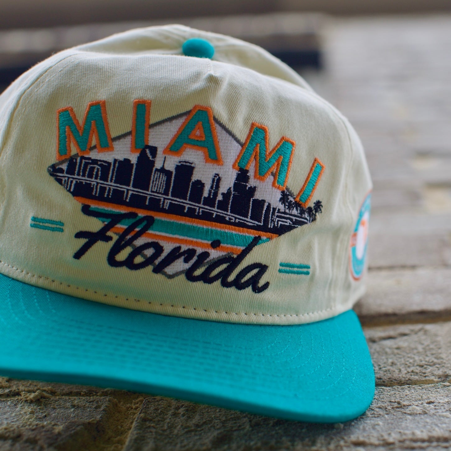 Outlet Vintage Miami dolphins old English snapback hat